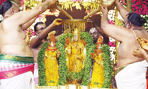 திருப்பதி ஏழுமலையான் கோவிலில் வசந்தோற்சவம் தொடங்கியது