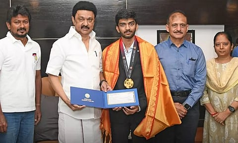 முதலமைச்சர் மு.க.ஸ்டாலின் உடன் செஸ் சாம்பியன் குகேஷ் சந்திப்பு