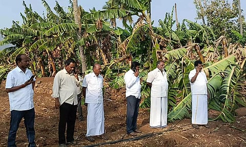 ஏற்காடு, கொளத்தூர் பகுதியில் இடியுடன் பலத்த மழை