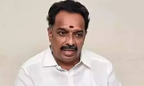 கரூருக்கு அழைத்து வரப்பட்டார் எம்.ஆர்.விஜயபாஸ்கர்