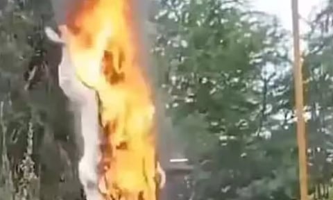 ஆந்திராவில் ராஜசேகர ரெட்டியின் சிலை எரிப்பு: போலீசார் குவிப்பு