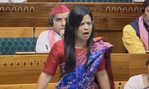 உங்களை பார்த்து நான் பயப்பட மாட்டேன்- மஹூவா மொய்த்ரா ஆவேசம்