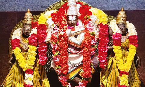வேண்டும் வரங்களை அருளும் வேணுகோபாலர்