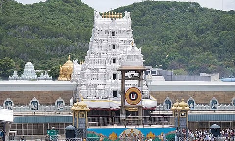 அக்டோபர் 3 முதல் 12-ந் தேதி வரை திருப்பதியில் சிறப்பு தரிசனங்கள் ரத்து