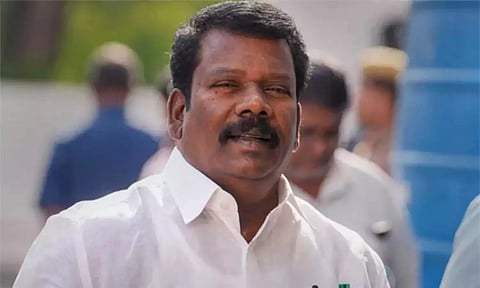தி.மு.க. உறவை துண்டிக்குமாறு காங்கிரசில் `திடீர்' போர்க்கொடி: மூத்த தலைவர்கள் அதிர்ச்சி