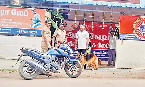தனியார் மருத்துவமனையில் பூட்டை உடைத்து பணம், மருந்துகள் கொள்ளை