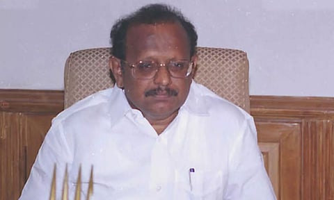 அதிமுக அதுவே அழிந்துவிடும்- அமைச்சர் ரகுபதி