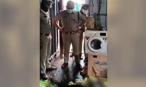 வீட்டிற்கு பார்சலில் வந்த மனித உடல் பாகங்கள்.. கூடவே இருந்த மிரட்டல் கடிதம் - பெண்ணுக்கு காத்திருந்த அதிர்ச்சி