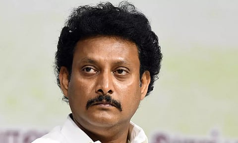 தேர்ச்சி முறை: தமிழக பள்ளிகளில் எந்த மாற்றமும் இல்லை- அமைச்சர் அன்பில் மகேஷ்