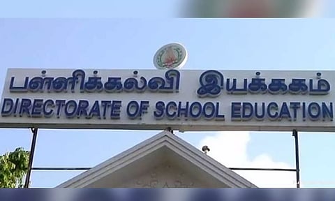 வடமாநிலத்தவர் குழந்தைகளை அரசு பள்ளிகளில் சேர்ப்பதற்கு ஊக்குவிக்க வேண்டும்- பள்ளிக்கல்வி இயக்குனர் உத்தரவு