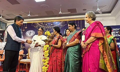 சென்னையில் பெண்களுக்கு பாதுகாப்பு இல்லை என்று பெற்றோர் நினைக்கிறார்கள்- கவர்னர் ஆர்.என்.ரவி