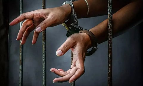 கேரளாவில் சட்டவிரோதமாக தங்கியிருந்த வங்கதேச தொழிலாளர்கள் 27 பேர் கைது