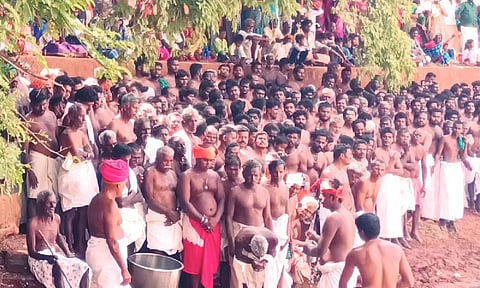 சிங்கம்புணரி அருகே 20 ஆண்டு பகையை மறந்து பங்குனி பொங்கல் திருவிழா