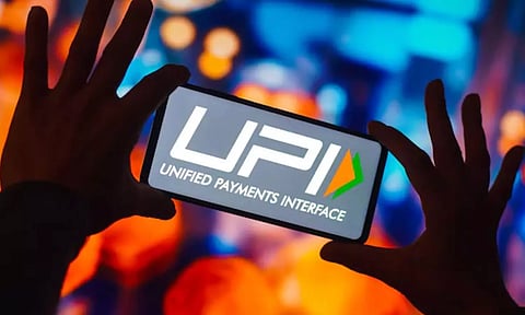 UPI பணப் பரிவர்த்தனை சேவைகள் முடக்கம்.. Paytm, G Pay செயல்பாடுகளில் சிக்கல்!