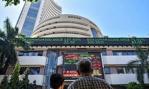 Stock market today: வாரத்தின் முதல் நாளே ஏற்றம் - சென்செக்ஸ் - நிஃப்டி நிலவரம்!