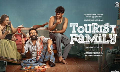 Tourist Family