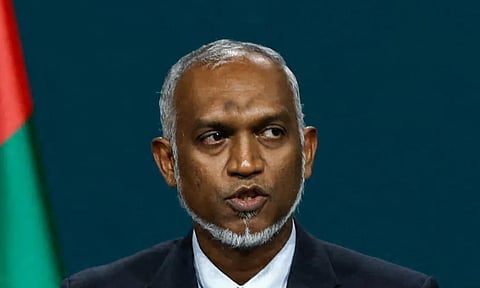 15 மணி நேரம் தொடர்ந்து பேட்டி அளித்து மாலத்தீவு அதிபர் சாதனை