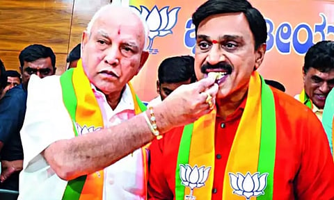 சட்டவிரோத சுரங்க வழக்கில் கர்நாடக முன்னாள் அமைச்சருக்கு 7 ஆண்டுகள் சிறை - சி.பி.ஐ நீதிமன்றம் அதிரடி