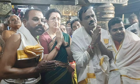 மக்கள் சந்திக்கும் பிரச்சனைகளுக்கு தீர்வு காண எடப்பாடி பழனிசாமி முதலமைச்சராக வேண்டும்- கவுதமி