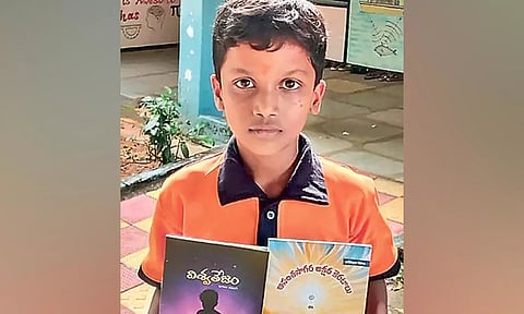 தெலுங்கானாவில் 11 வயதில் 22 புத்தகங்கள் எழுதிய சிறுவன்