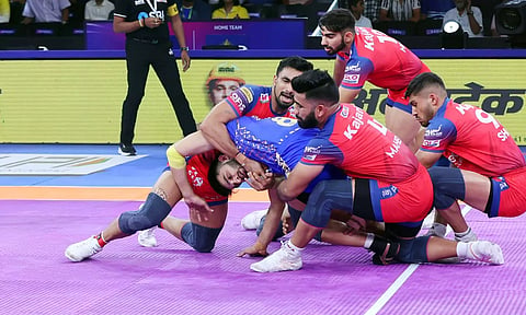 புரோ கபடி லீக்: ரைடு விட்ட உ.பி. யோதாஸ்.. திணறிய தமிழ் தலைவாஸ் - மீண்டும் தோல்வி