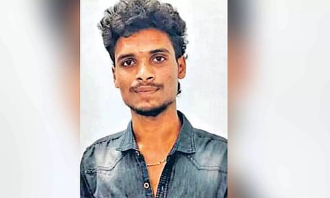சாதி மாறி காதல் திருமணம்: தல தீபாவளி கொண்டாட வேண்டிய புது மாப்பிள்ளை ஆணவக் கொலை