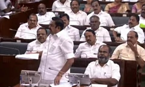 நெல் கொள்முதல் நிலையங்களில் தினமும் 1,000 மூட்டைகளை கொள்முதல் செய்ய வேண்டும் - இ.பி.எஸ்.
