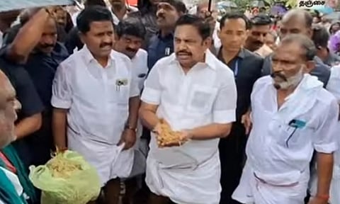 தஞ்சையில் நேரடி நெல் கொள்முதல் நிலையத்தில் எடப்பாடி பழனிசாமி ஆய்வு