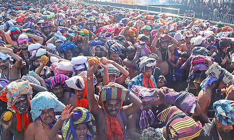 உடனடி முன்பதிவு தரிசனத்துக்கு கட்டுப்பாடு- சபரிமலையில் பக்தர்கள் கூட்டம் குறைந்தது