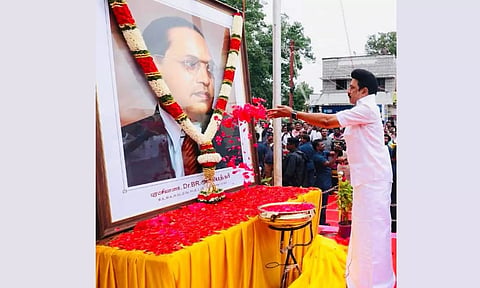 கல்வி எனும் ஆயுதத்தால் அனைத்தையும் தகர்த்தெறிந்து மேலெழுந்த அறிவுச்சூரியன் அம்பேத்கர் - மு.க.ஸ்டாலின்