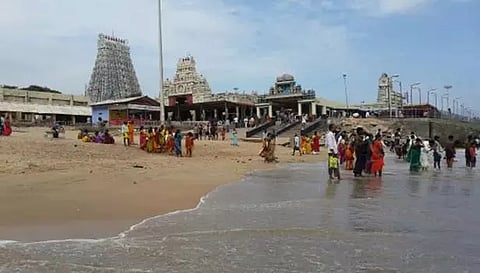 மார்கழி மாதம் - திருச்செந்தூர் கோவிலில் அதிகாலை 3 மணிக்கு நடைதிறப்பு