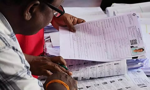 SIR படிவங்களை சமர்ப்பிக்க நாளை கடைசி நாள்