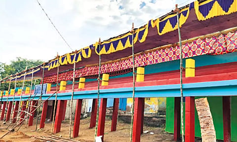 பாலமேடு, அலங்காநல்லூரில் ஜல்லிக்கட்டு ஏற்பாடுகள் விறுவிறுப்பு