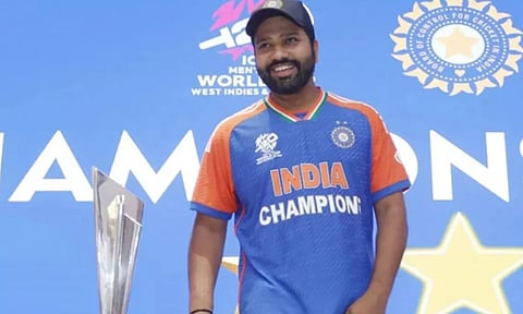 டி20 உலகக் கோப்பை போட்டியை வீட்டில் இருந்து பார்ப்பது வித்தியாசமான அனுபவம்- ரோகித் சர்மா