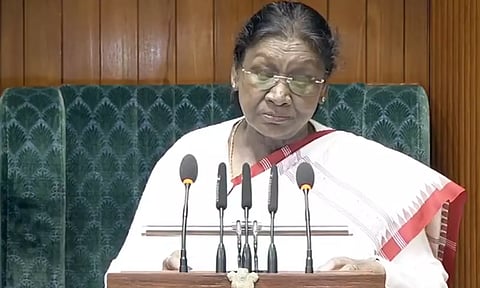 25 கோடி மக்கள் வறுமையில் இருந்து மீண்டுள்ளனர்: பாராளுமன்ற பட்ஜெட் கூட்டத்தொடரில் ஜனாதிபதி உரை