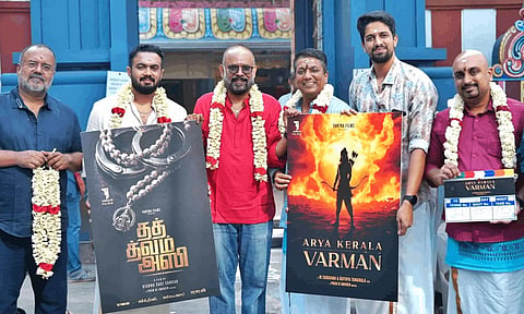 ஒரே நேரத்தில் இரு திரைப்படங்களை தொடங்கி வைத்த இயக்குநர் வெங்கட் பிரபு!