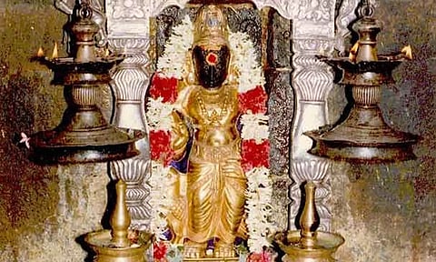 திருநள்ளாறு சனீஸ்வரர் கோவிலில் நாளை மறுநாள் சனிப்பெயர்ச்சி விழா