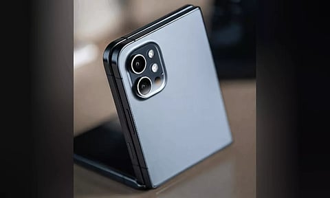 Foldable iPhone | கிட்னி ரெடி பண்ணிடுங்க! ஆப்பிளின் மடிக்கக்கூடிய ஐபோன் விலை விவரங்கள்