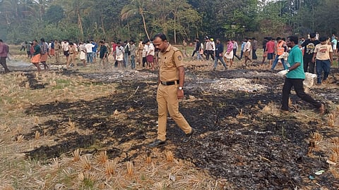 തൃശൂർ സ്ഫോടനം സവിശേഷദുരന്തമായി പ്രഖ്യാപിച്ച് സർക്കാർ,
ജുഡീഷ്യല് അന്വേഷണം; മരിച്ചവരുടെ കുടുംബത്തിന് 14 ലക്ഷം