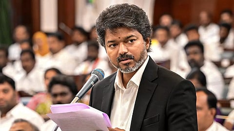 തമിഴ്നാടിനെ ഞെട്ടിച്ച പത്തുവയസ്സുകാരിയുടെ കൊലപാതകം; കുറ്റക്കാർക്കെതിരെ കർശന നടപടി ഉറപ്പുനല്കി വിജയ്