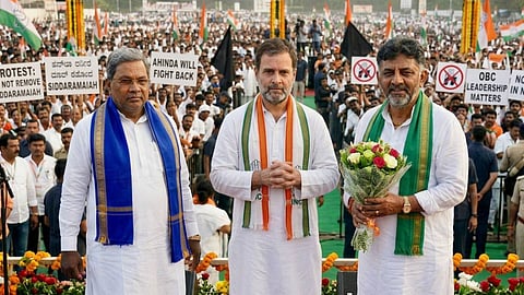 കൈവിട്ടത് ഒരേയൊരു ഒബിസി മുഖ്യമന്ത്രിയെ, രാഹുലിന്റെ 'പിന്നാക്ക രാഷ്ട്രീയ' പ്രതിച്ഛായയ്ക്ക് തിരിച്ചടി; സിദ്ധരാമയ്യ പടിയിറങ്ങുമ്പോള്