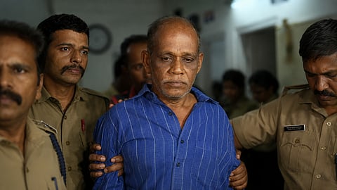 മുണ്ടിൻ കഷ്ണത്തിലെ ചോരപ്പാടിൽ തെളിഞ്ഞ കൊലപാതകം: പൂട്ടുമോ ചെന്താമരയെ? നെന്മാറ കേസിൽ വിധി ഇന്ന്