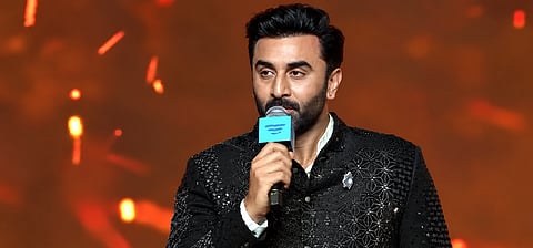 പ്രസംഗത്തിനിടയിൽ നാവുപിഴ; മാപ്പു പറഞ്ഞ് രൺബീർ കപൂർ