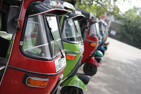 Sri Lanka Starts 4-Day Work Week to Conserve Fuel Amid War