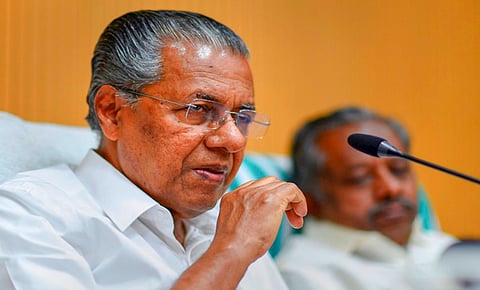 മൗനം പാലിച്ച് മുഖ്യമന്ത്രി: എഐ ക്യാമറ വിവാദം ചർച്ചചെയ്യാതെ സിപിഎം സെക്രട്ടേറിയേറ്റ് യോഗം