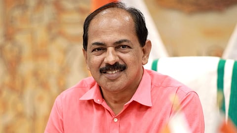 ആശ്വാസമായി ഭക്ഷ്യമന്ത്രിയുടെ ഇടപെടല്; ബിന്സിക്കും പെണ്മക്കള്ക്കും അടച്ചുറപ്പുള്ള വീട്
