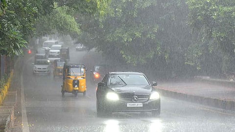red alert in 2 districts in kerala