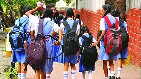 pooja holiday 11 for schools in the state