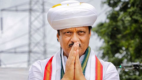 അജിത് പവാർ.