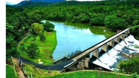 തെന്മലയിൽ 'വാട്ടർ' അല്ല, ഇനി 'ലേസർ' ഫൗണ്ടൻ